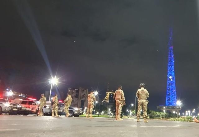 Policiamento é reforçado no hotel onde Lula está hospedado em Brasília