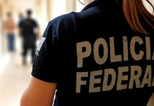 Imagem da noticia Fraudes no INSS: PF faz operação contra grupo suspeito de criar "idosos fictícios" 