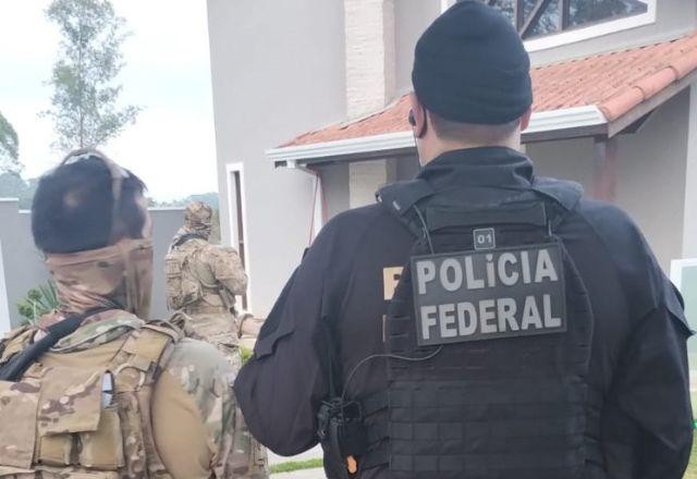 Imagem da noticia PF mira célula do PCC que planejou ataque contra Moro