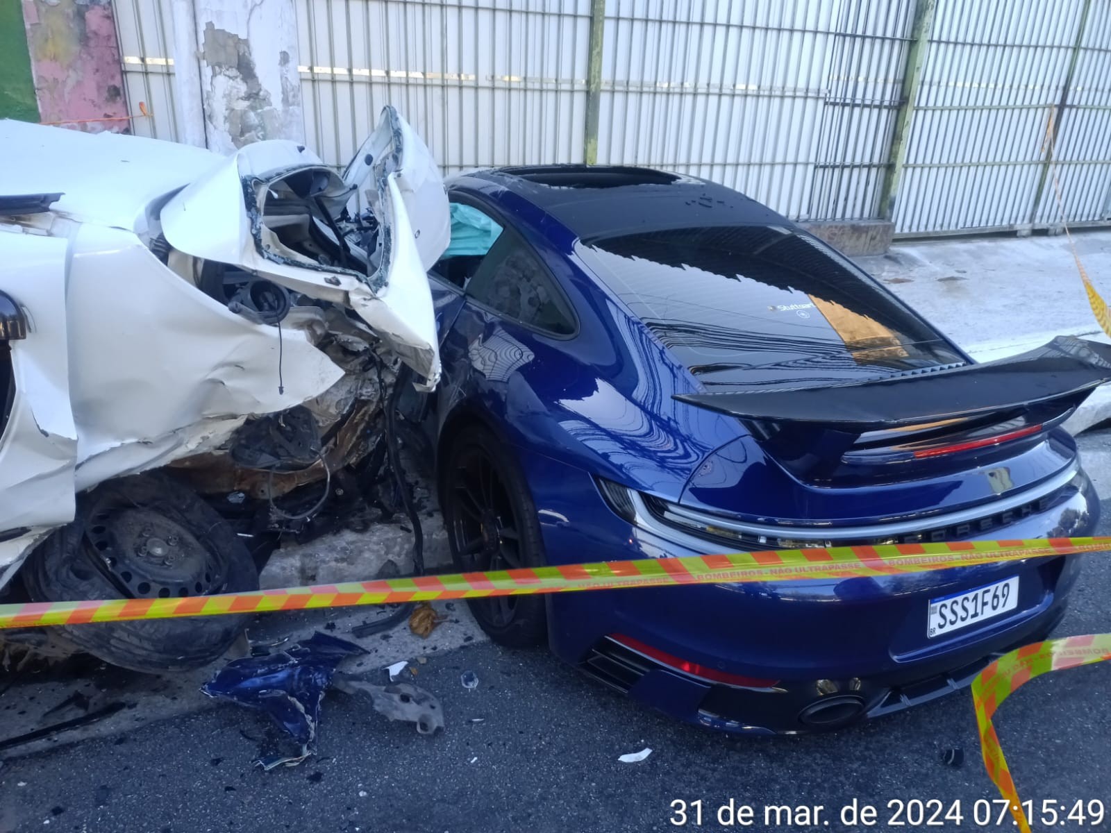 Amigo de motorista do Porsche volta a ser internado em São Paulo