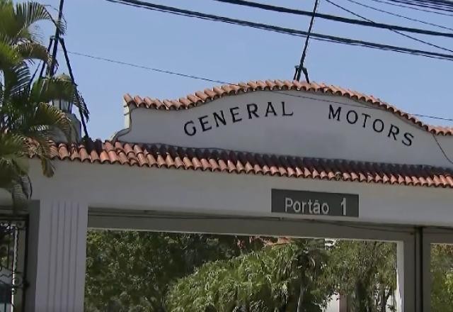 Funcionários da GM decidem manter greve mesmo após o cancelamento das demissões