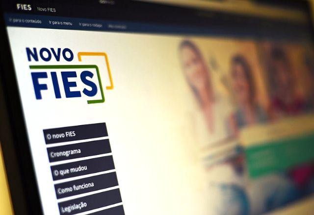 Imagem da noticia Candidatos reclamam de falhas técnicas e problemas na lista de espera do Fies 