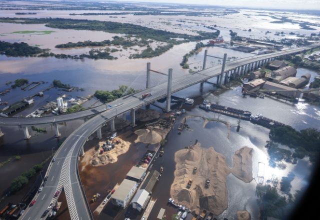 Imagem da noticia Engenheiros alertaram sobre deficiências em casas de bombas de Porto Alegre em 2018 e 2023
