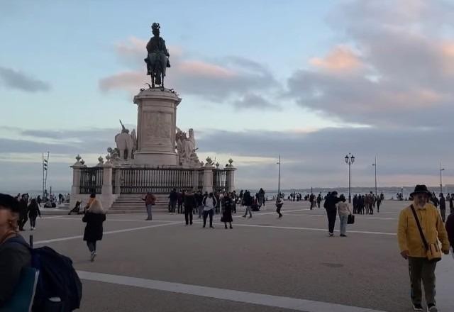 Imagem da noticia Aumento do custo de vida e o desemprego fazem brasileiros deixarem Portugal