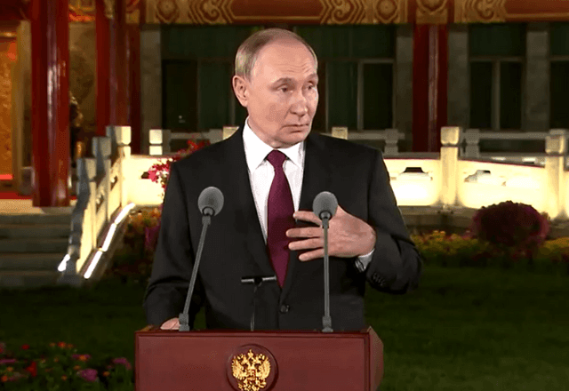 Imagem da noticia Putin se diz pronto para encontrar Zelensky e fala em fim da guerra se “bom senso prevalecer”