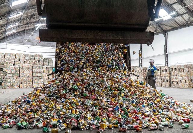 Imagem da noticia Governo federal vai cadastrar catadores para facilitar contratação