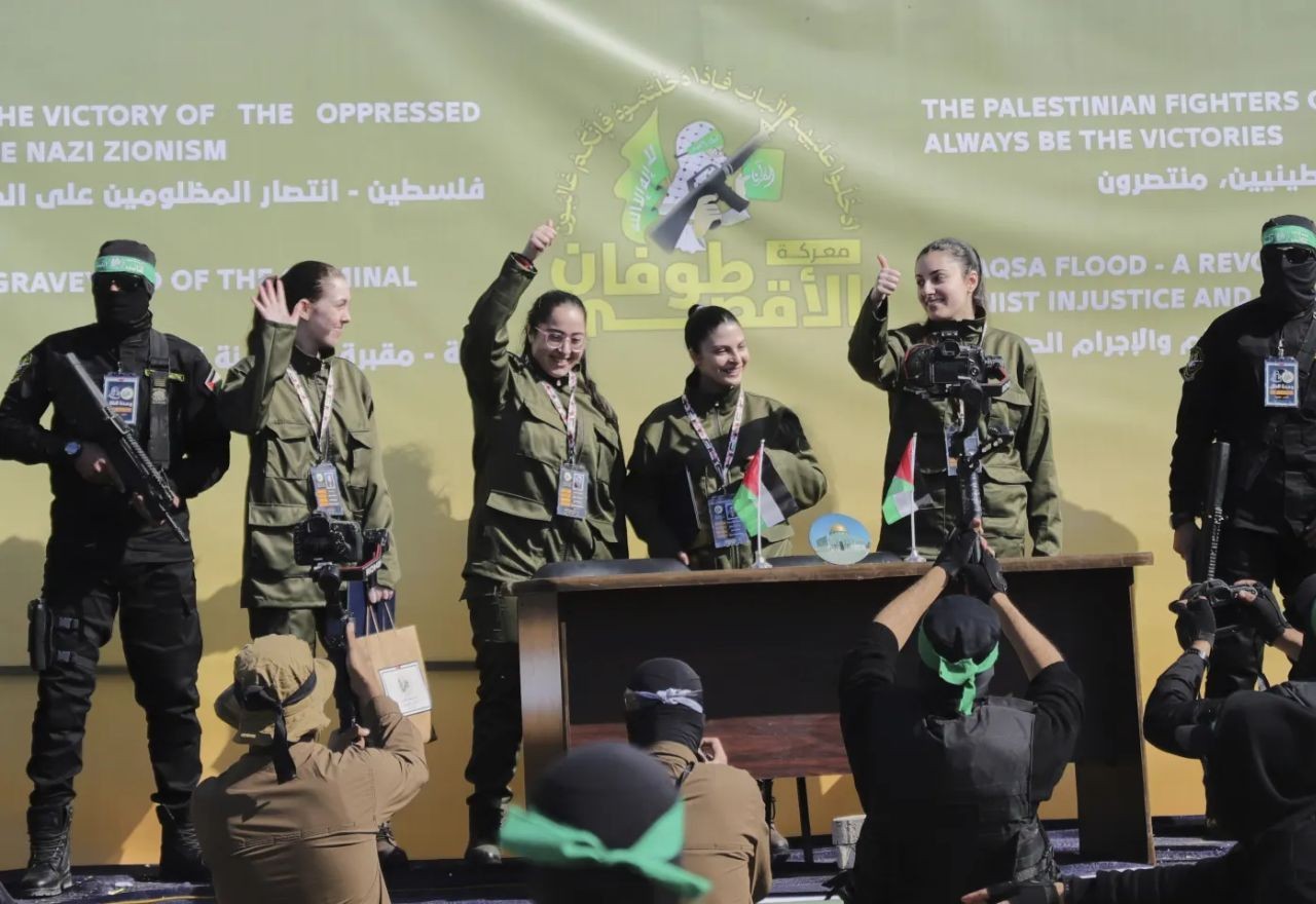Imagem da noticia Hamas liberta mais 4 reféns israelenses após acordo de cessar-fogo