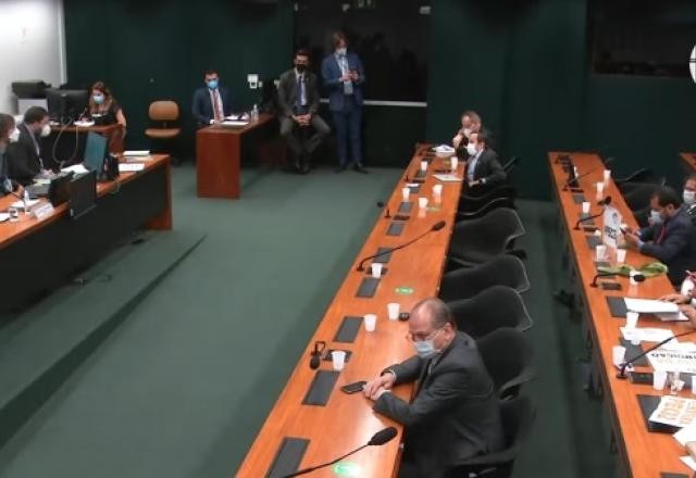 Imagem da noticia Texto-base da Reforma Administrativa é aprovado em comissão especial