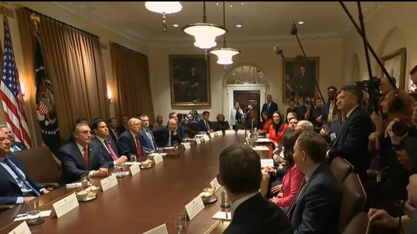 Imagem da noticia Trump realiza primeira reunião de gabinete do novo mandato com presença de Elon Musk