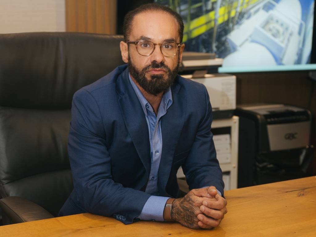Imagem da noticia PF afirma que Brasil pode pedir extradição de empresário Ricardo Magro, que está foragido 
