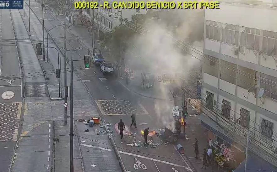 Imagem da noticia Suspeito morre e três ficam feridos em troca de tiros com a PM no Rio