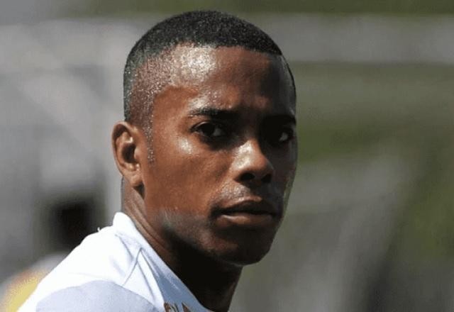 STJ nega pedido de tradução de processo feito por amigo de Robinho