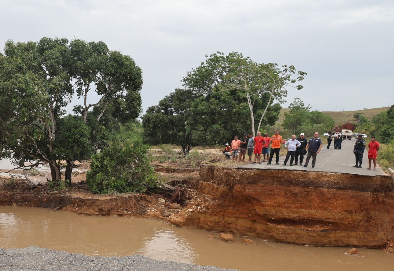 Imagem da noticia Corpo de 3ª vítima de enxurrada em Sergipe é encontrado