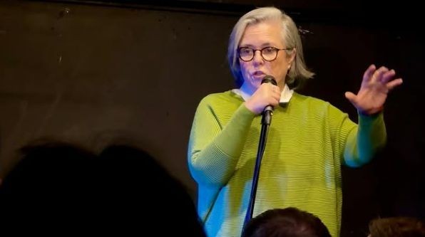 Imagem da noticia Trump ameaça revogar cidadania de apresentadora Rosie O'Donnell