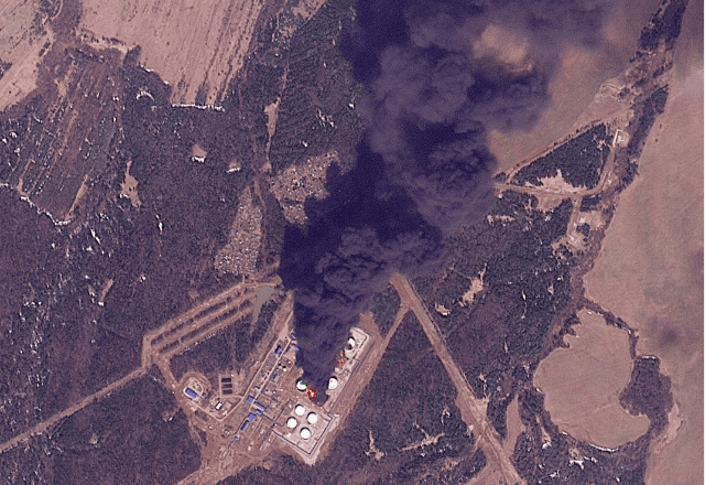 Imagem da noticia Ucrânia atinge refinaria de petróleo na Rússia em novo ataque com drones