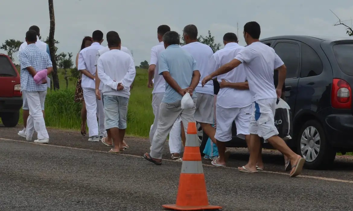 Imagem da noticia Senado aprova projeto que acaba com "saidinha" de presos em feriados
