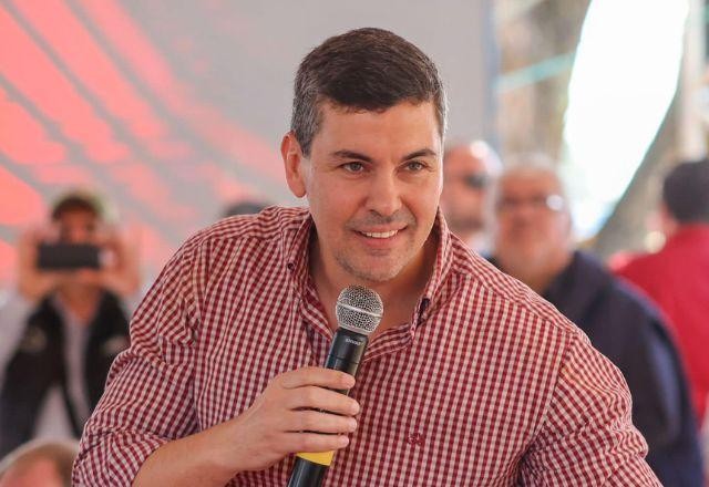 Imagem da noticia Santiago Peña, presidente eleito do Paraguai, toma posse