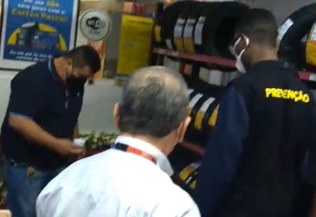 Imagem da noticia Vídeo: Funcionário do supermercado Assaí é demitido após humilhar cliente