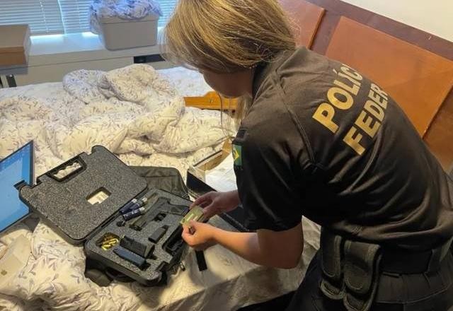 Imagem da noticia Policial do Senado, advogada e ex-candidato estão entre alvos da PF