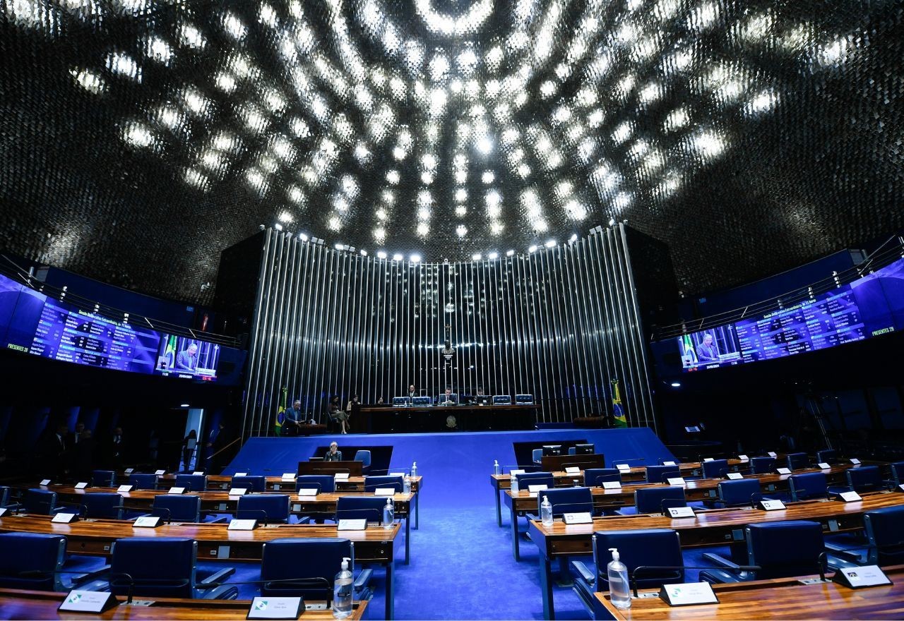 Imagem da noticia Senado aprova novas regras para seguro privado no país