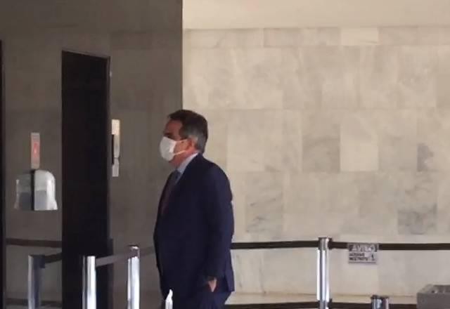Imagem da noticia Ciro Nogueira aceita convite de Bolsonaro para ser ministro da Casa Civil