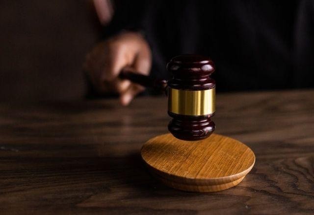 Imagem da noticia Promotor condena homem a 50 anos de prisão por tentativa de latrocínio
