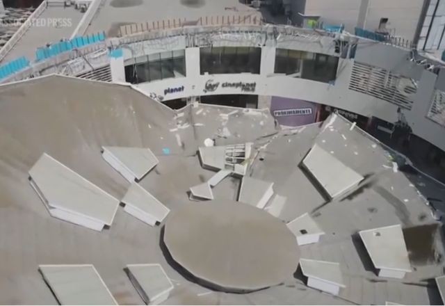 Imagem da noticia Teto de shopping desaba e deixa seis mortos no Peru