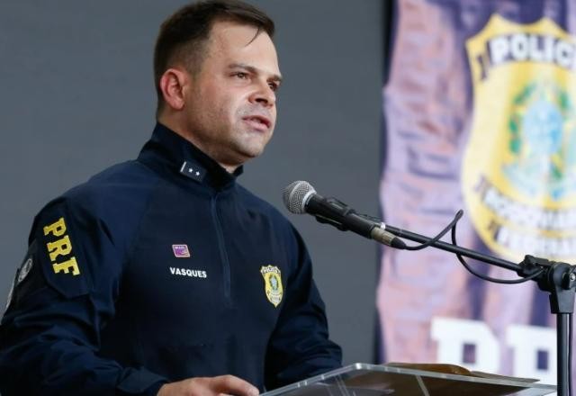 Imagem da noticia CPMI abre depoimentos com ex-chefe da PRF de Bolsonaro