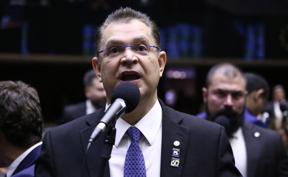 Imagem da noticia Denúncia contra Bolsonaro não enfraquece projeto da anistia, diz líder do PL na Câmara