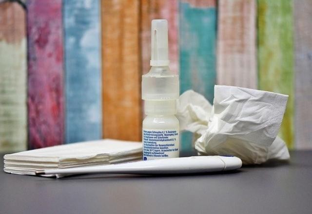 Imagem da noticia Bolsonaro diz que spray anti-covid de Israel será testado pela Anvisa