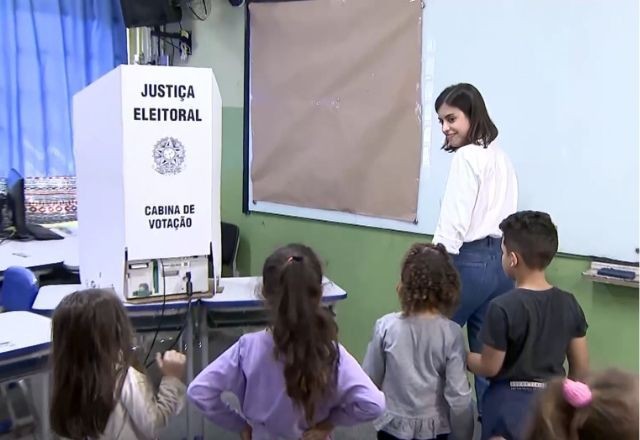 Imagem da noticia Eleições 2024: Tabata Amaral vota na Vila Missionária, zona sul de São Paulo