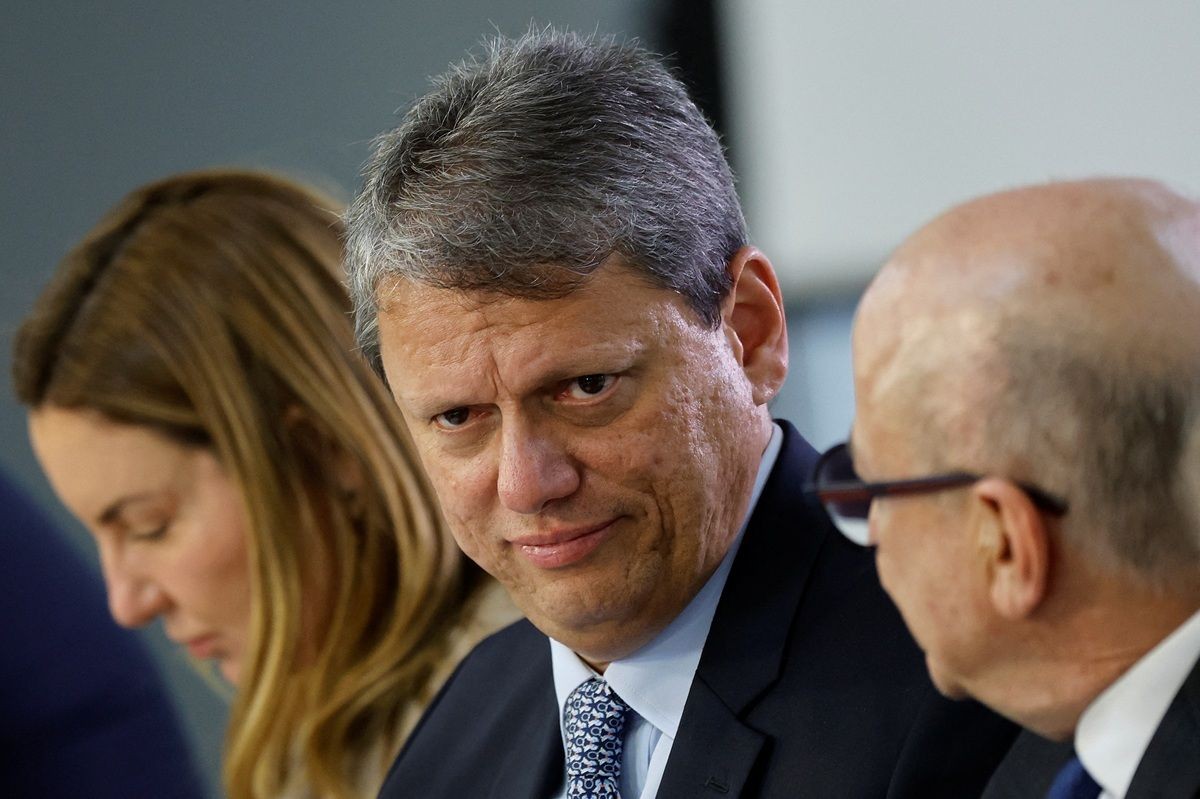 Imagem da noticia Tarcísio se reúne com representante da embaixada dos EUA no Brasil para discutir tarifas