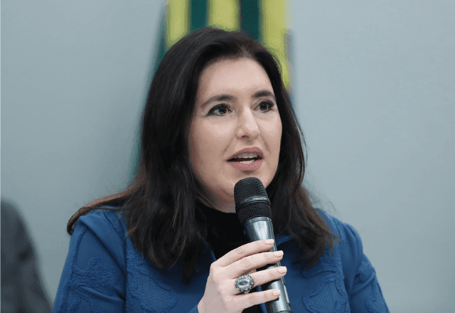 Imagem da noticia Tebet: "Não passa pela cabeça desvincular aposentadoria do salário mínimo"; entenda o que está em jogo 