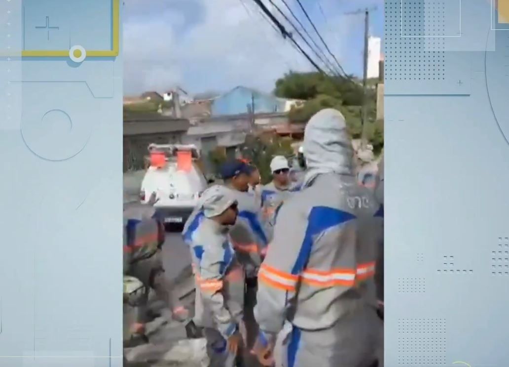 Terceirizados da Enel vandalizam casa de cliente suspeito de agredir eletricistas