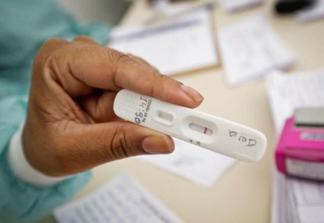Imagem da noticia Anvisa autoriza exames de análises clínicas em farmácias; veja lista