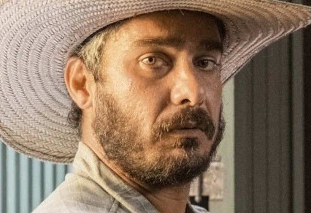 Imagem da noticia Corpo do ator Thommy Schiavo é sepultado no interior de São Paulo
