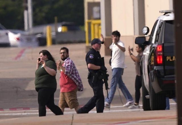 Imagem da noticia EUA: Ataque a tiros deixa 8 mortos em shopping do Texas