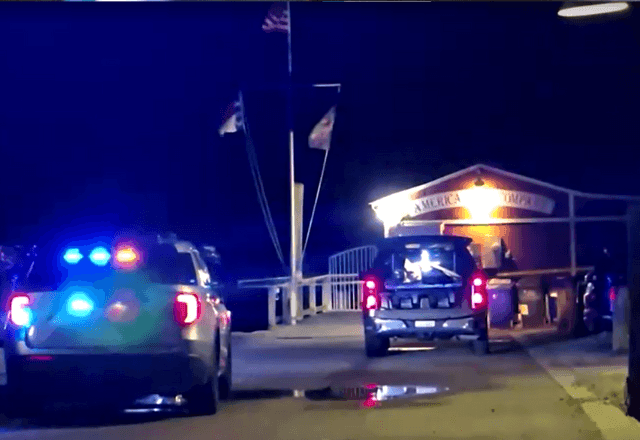 Imagem da noticia Atirador em barco ataca restaurante nos EUA e deixa 3 mortos e 8 feridos