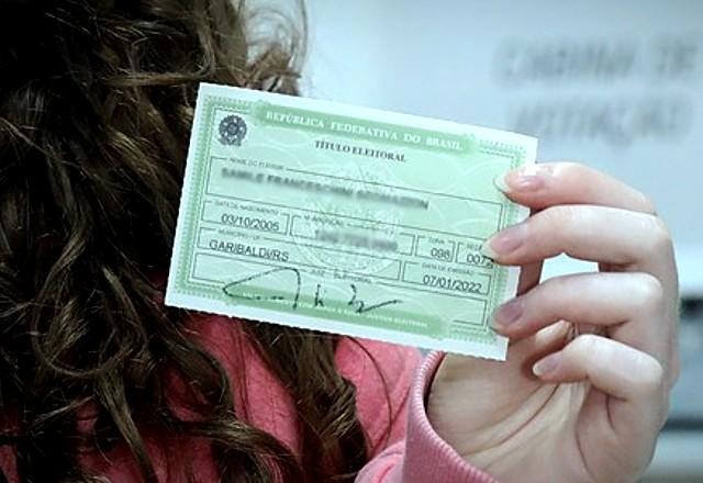 Imagem da noticia Prazo para solicitar ou regularizar título de eleitor termina nesta quarta-feira (8)