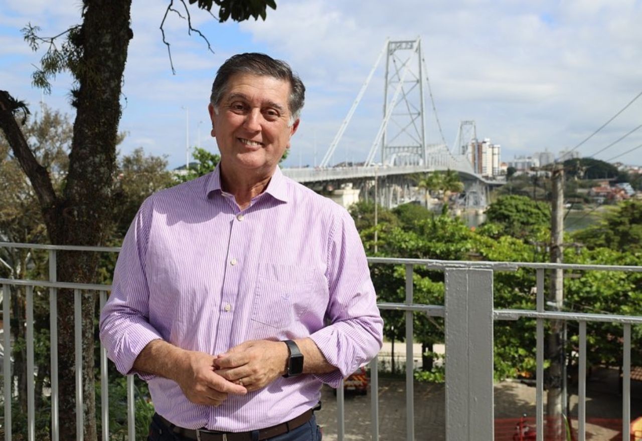 Imagem da noticia Topázio Neto, do PSD, é reeleito prefeito de Florianópolis