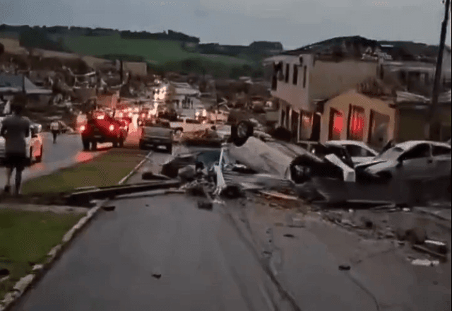 Imagem da noticia Tornado deixa 6 mortos e centenas de feridos no Paraná