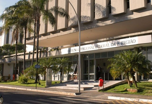 Imagem da noticia Operação Overclean: Justiça revoga prisões de vice-prefeito e ex-prefeito de cidades da Bahia