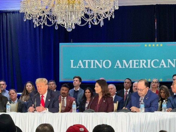 Imagem da noticia Trump se reúne com latino-americanos em Miami