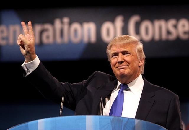 Imagem da noticia Eleições nos EUA: Trump aceita debater com Kamala Harris em setembro