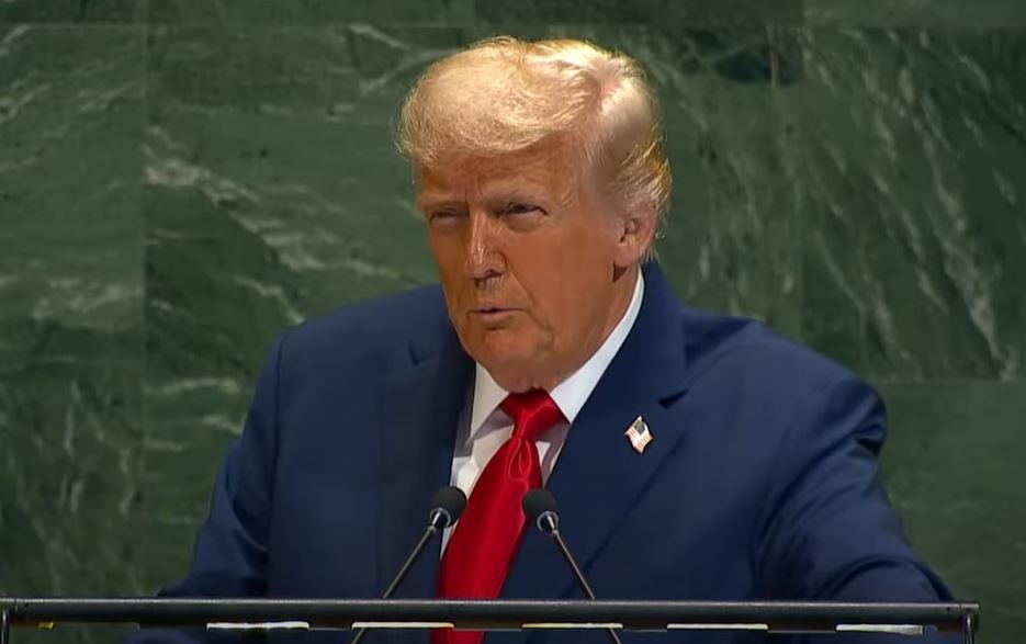 Imagem da noticia Na ONU, Trump diz ter terminado com sete guerras e critica organização: "Nunca nem tentaram ajudar"