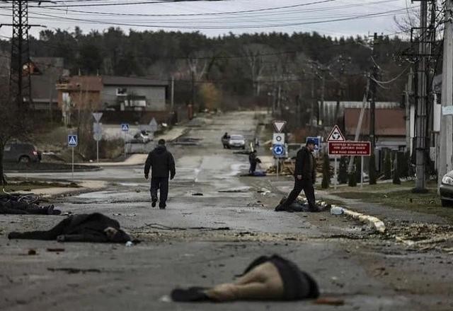 Imagem da noticia Após russos deixarem Kiev, Ucrânia diz ter encontrado 410 corpos de civis
