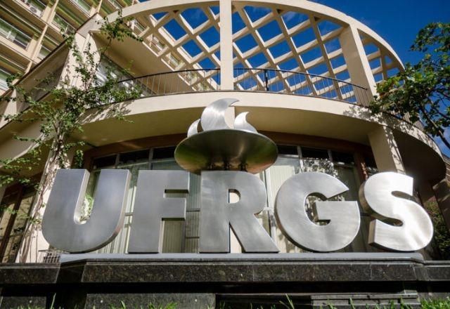 Imagem da noticia Apagão na Universidade Federal do Rio Grande do Sul causa prejuízo milionário