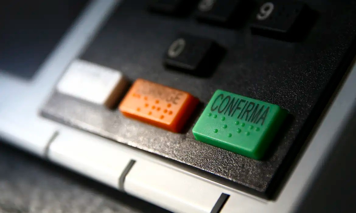 Imagem da noticia Proposta que prevê voto impresso é aprovada em comissão e avança na Câmara 