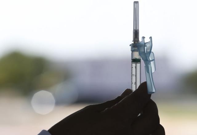 Imagem da noticia Vacina infantil: doses chegam na 2ª quinzena de janeiro, diz Queiroga