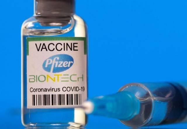 Imagem da noticia Farmacêuticas estudam dose de reforço contra variante Delta